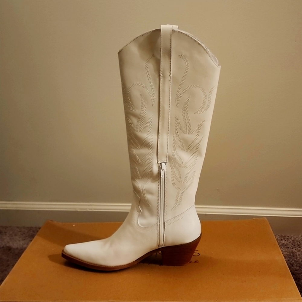 White Leather Knee High Cowboy Boots